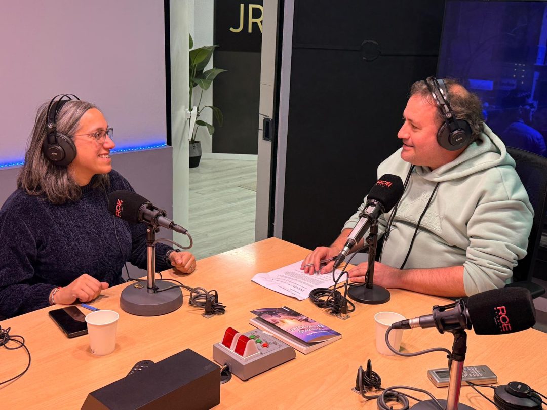 “LA TECNOLOGIA ENS HA DONAT EINES MOLT ÚTILS PERÒ ENS HAN PORTAT A DESCONNECTAR-NOS DEL NOSTRE DIA A DIA SENSE QUE ENS ADONÉSSIM”