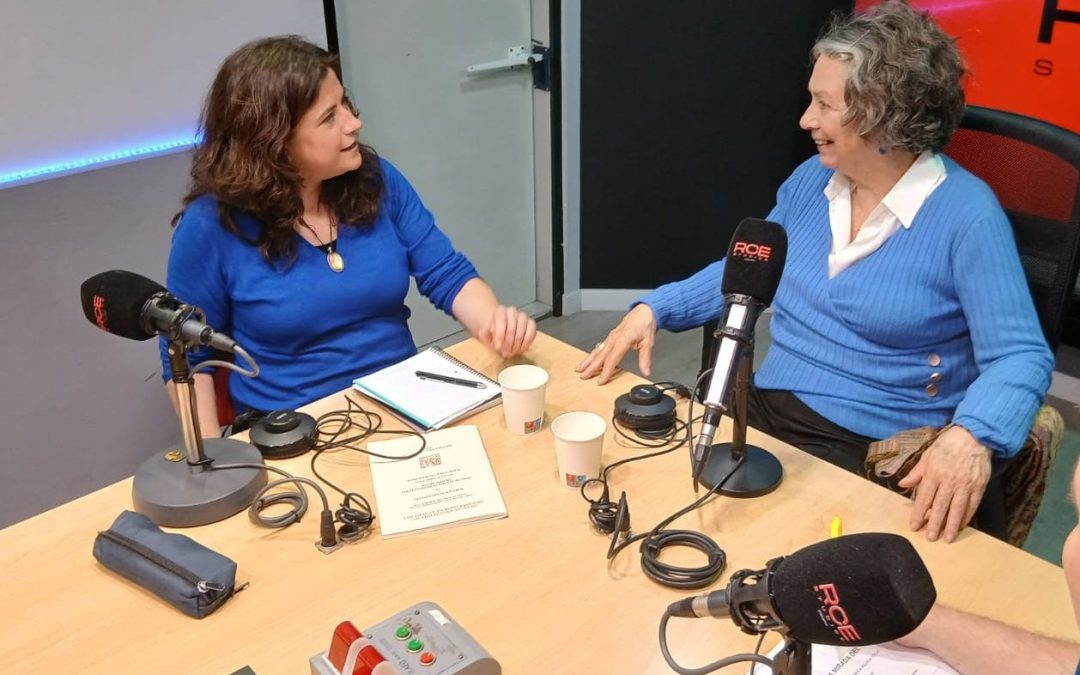 MARINA SUBIRATS: “JO ENTENC LA SOCIOLOGIA COM UNA MENA DE MIRALL QUE ES POSA DAVANT DE LA SOCIETAT”