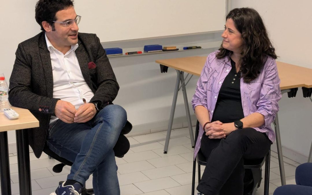 FEM UN CAFÈ AMB EL POLITÒLEG EDUARD BARCONS